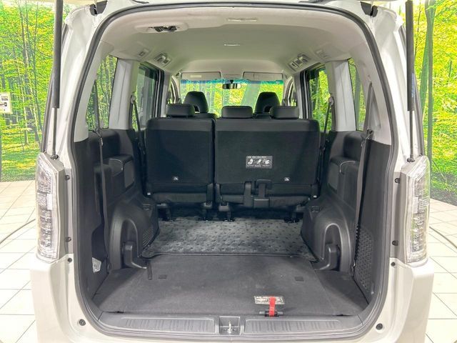 HONDA STEPWAGON SPADA 2013 Image 31