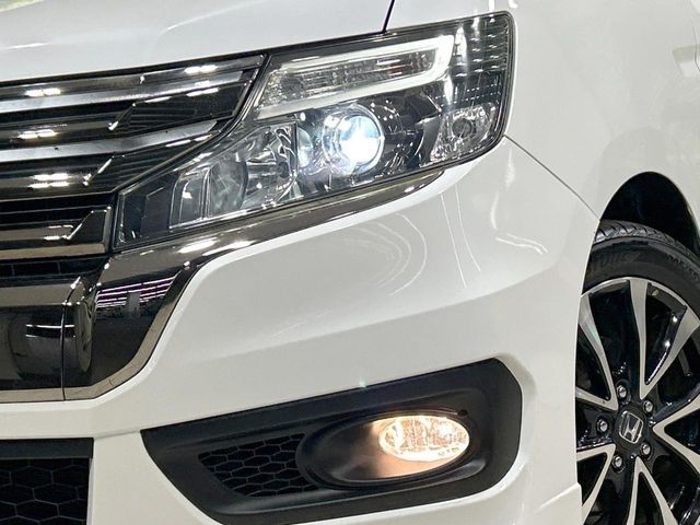 HONDA STEPWAGON SPADA 2013 Image 31