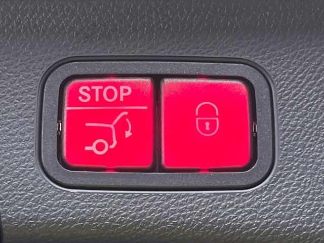 MERCEDES BENZ C CLAS 2019 Image 31