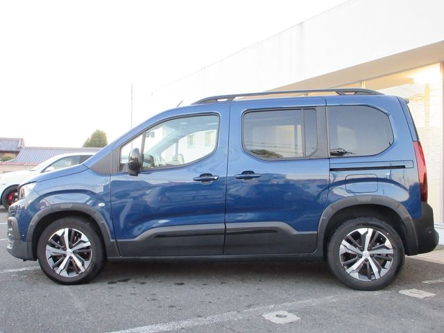 PEUGEOT RIFTER 2021 Image 31