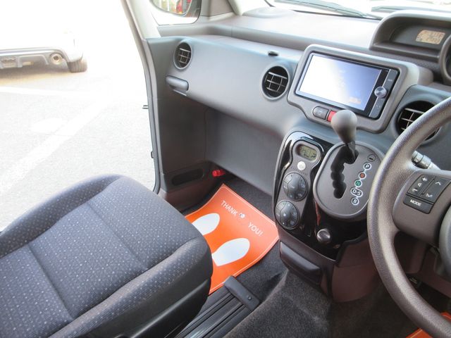 TOYOTA SPADE 2012 Image 31