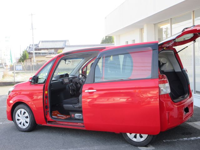 TOYOTA SPADE 2012 Image 31