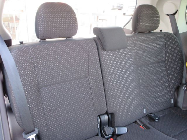 TOYOTA SPADE 2012 Image 31