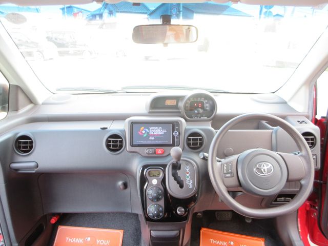 TOYOTA SPADE 2012 Image 31