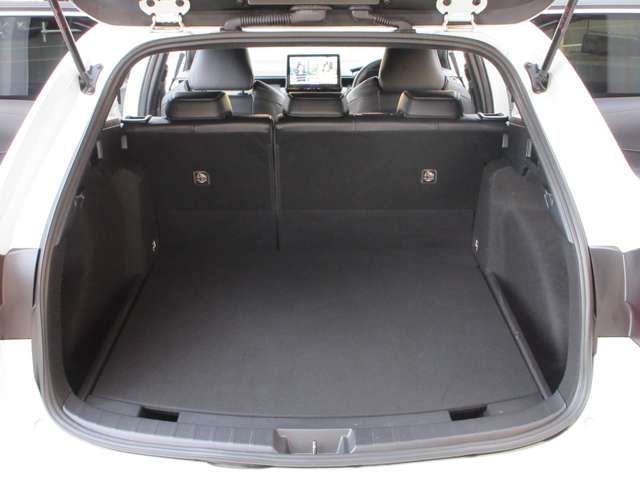 TOYOTA COROLLA TOURING HYBR 2023 Image 31