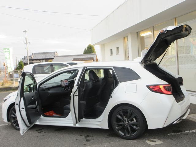 TOYOTA COROLLA TOURING HYBR 2023 Image 31