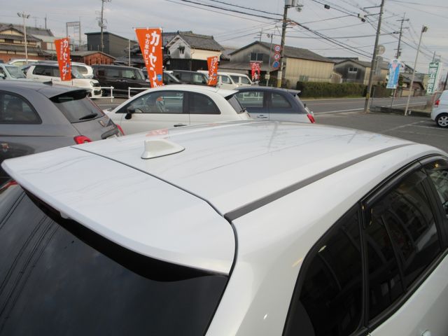 TOYOTA COROLLA TOURING HYBR 2023 Image 31