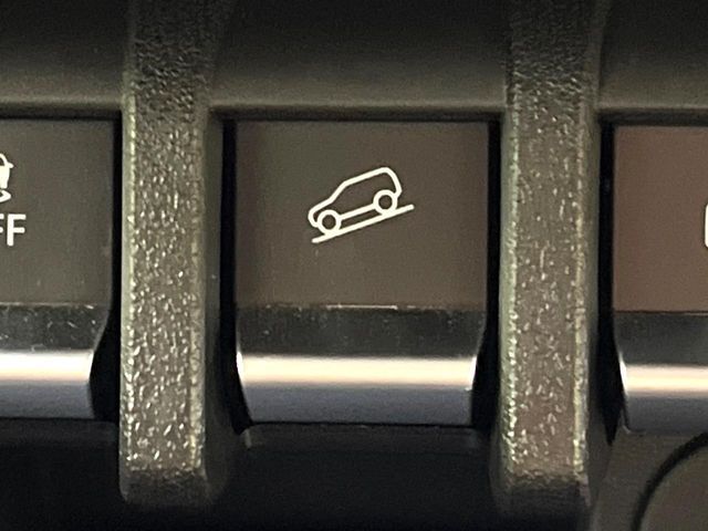 SUZUKI JIMNY 4WD 2025 Image 31