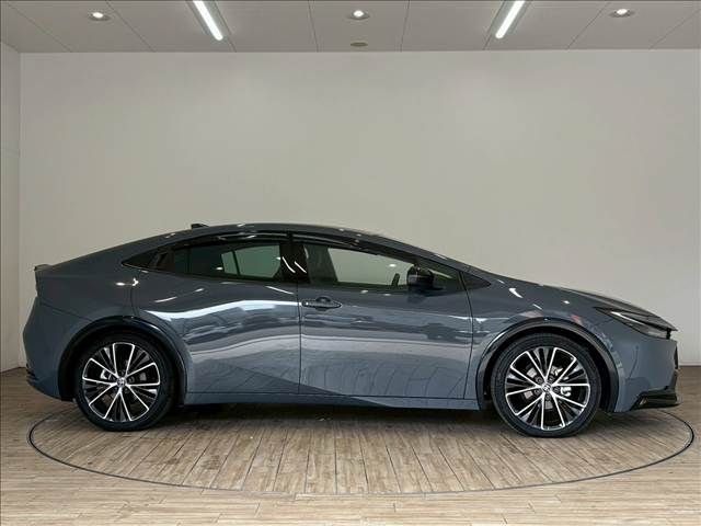 TOYOTA PRIUS 2023 Image 31