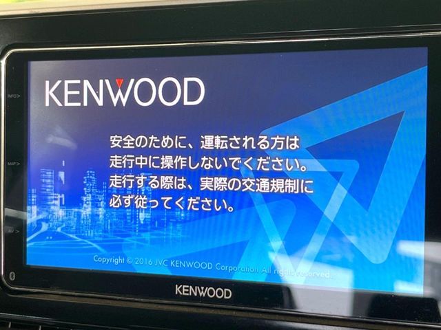 TOYOTA C-HR 2017 Image 31