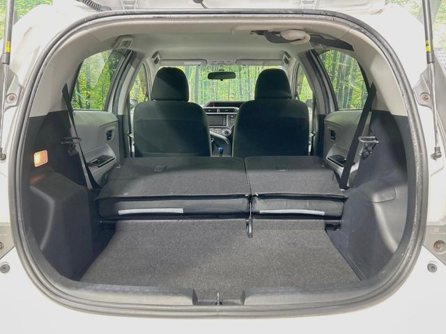 TOYOTA AQUA 2012 Image 31