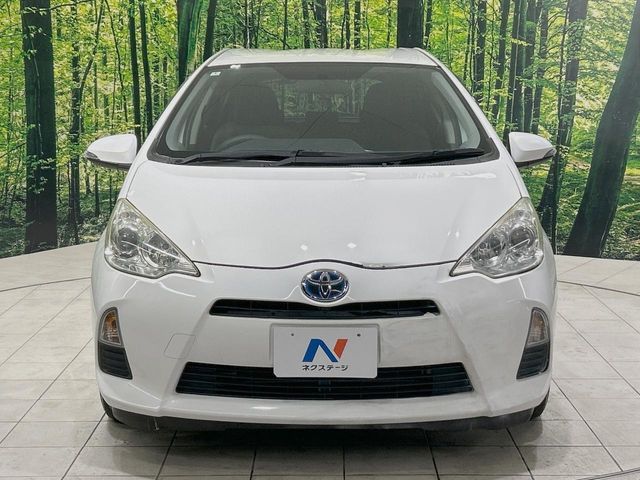 TOYOTA AQUA 2012 Image 31