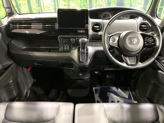 HONDA N BOX CUSTOM 2021 Image 31