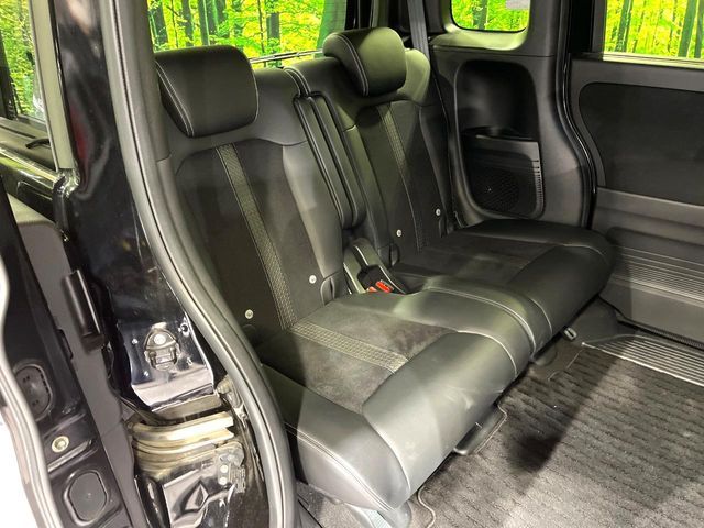 HONDA N BOX CUSTOM 2021 Image 31