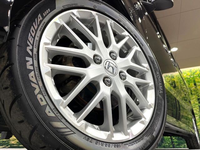 HONDA N BOX CUSTOM 2021 Image 31