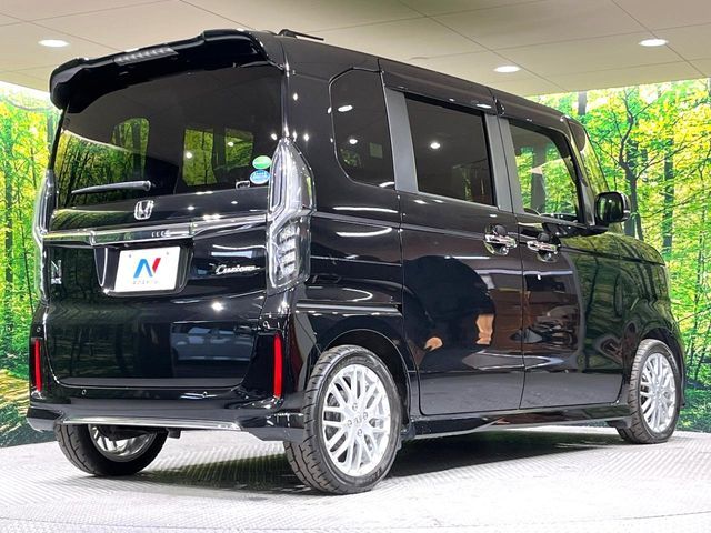 HONDA N BOX CUSTOM 2021 Image 31