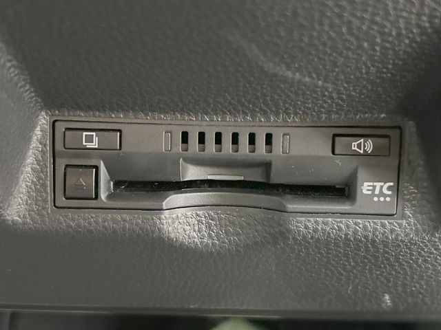 TOYOTA YARIS CROSS HYBRID 2021 Image 31