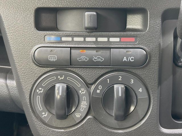 SUZUKI WAGON R 2017 Image 31