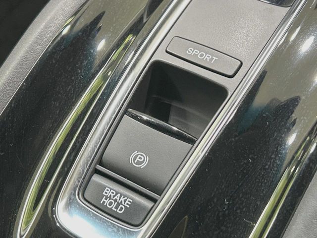 HONDA VEZEL HYBRID 2018 Image 31