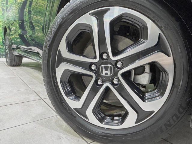 HONDA VEZEL HYBRID 2018 Image 31