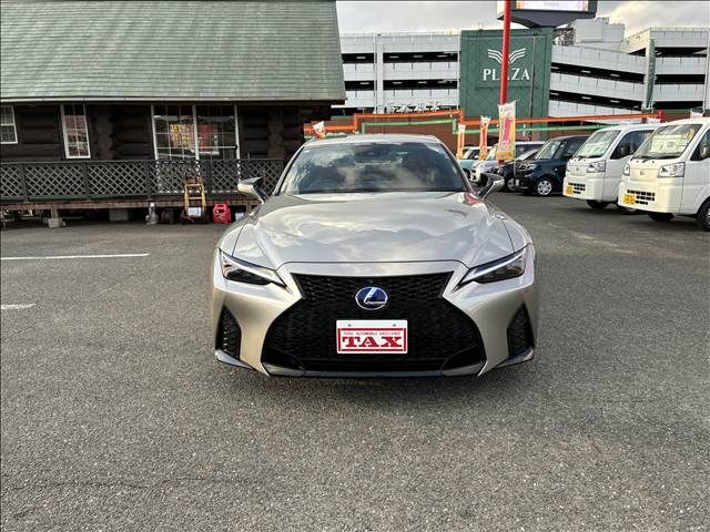TOYOTA LEXUS IS300H 2021 Image 31