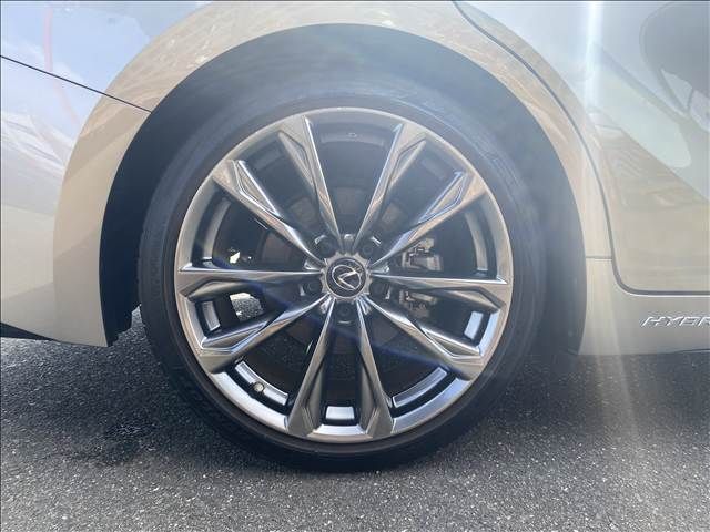 TOYOTA LEXUS IS300H 2021 Image 31