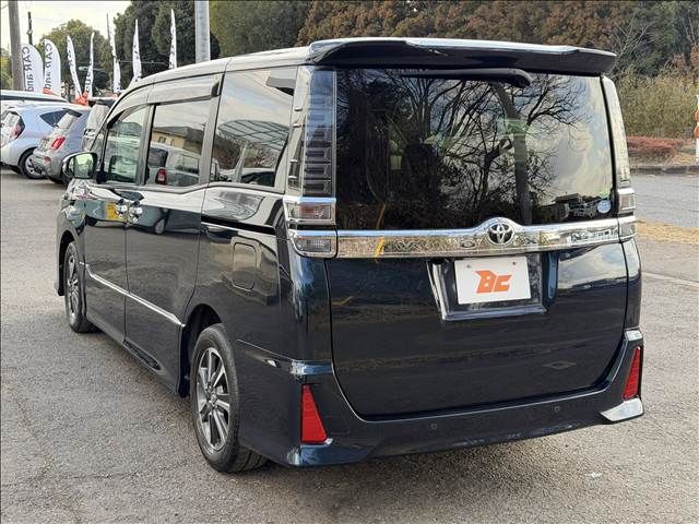 TOYOTA VOXY 2019 Image 31