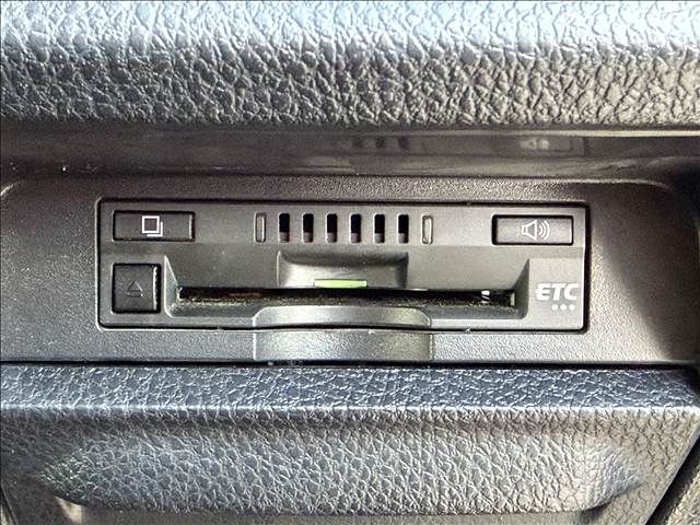 TOYOTA VOXY 2019 Image 31