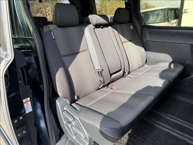 TOYOTA VOXY 2019 Image 31