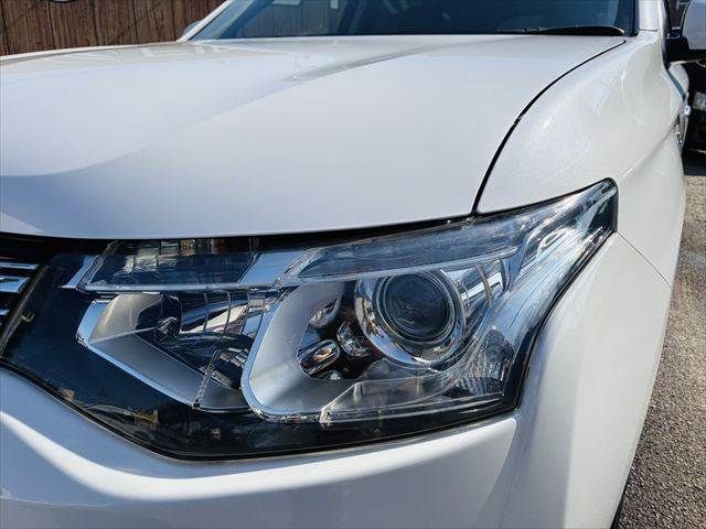 MITSUBISHI OUTLANDER PHEV 2013 Image 31