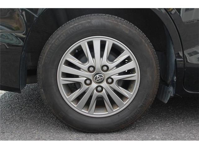 TOYOTA ESQUIRE 2015 Image 31