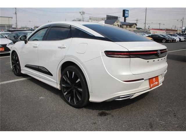 TOYOTA CROWN CROSSOVER 2022 Image 31