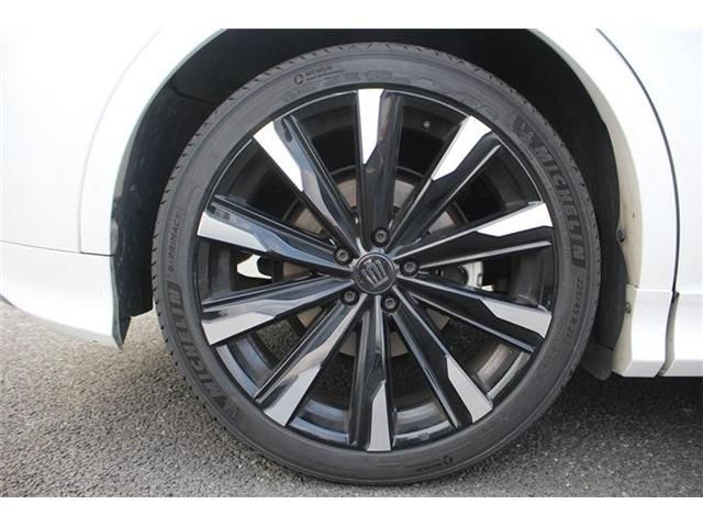 TOYOTA CROWN CROSSOVER 2022 Image 31