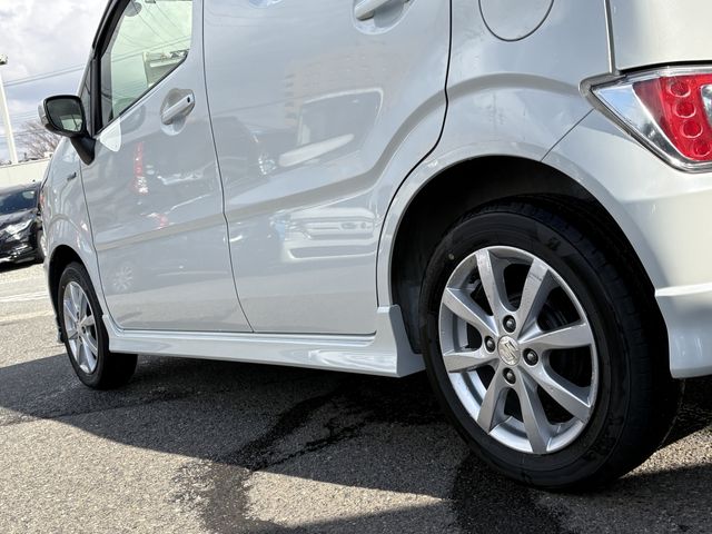 SUZUKI WAGON R 4WD 2017 Image 31