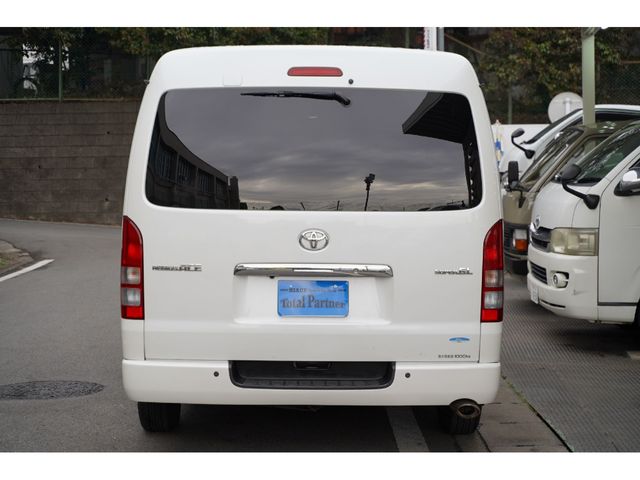 TOYOTA REGIUSACE VAN 2WD 2013 Image 31