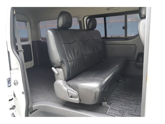 TOYOTA REGIUSACE VAN 2WD 2013 Image 31