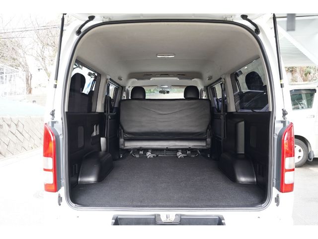 TOYOTA REGIUSACE VAN 2WD 2013 Image 31