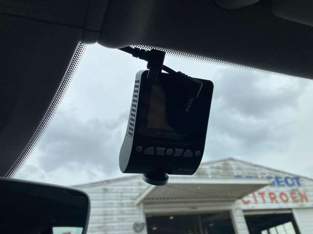 VOLKSWAGEN GOLF 2020 Image 31