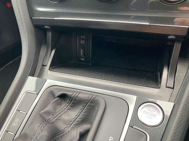 VOLKSWAGEN GOLF 2020 Image 31