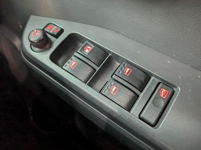 DAIHATSU WAKE 2018 Image 31