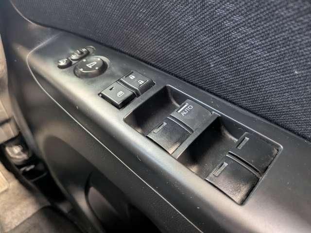 HONDA N BOX 2013 Image 31