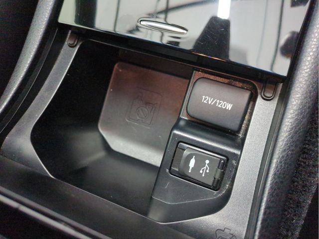 TOYOTA HARRIER 2WD 2014 Image 31