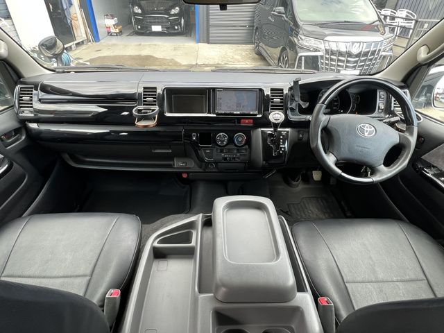 TOYOTA HIACE WAGON 2009 Image 31