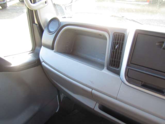 MITSUBISHI CANTER 2020 Image 31