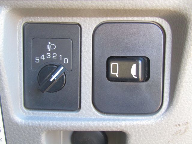 MITSUBISHI CANTER 2020 Image 31