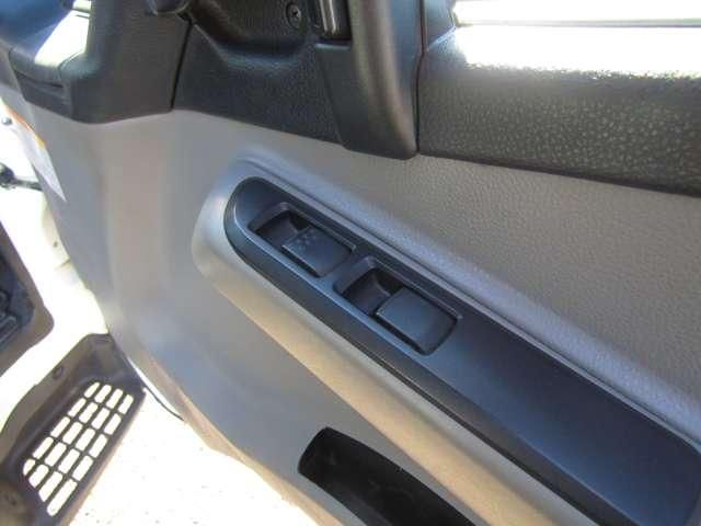 MITSUBISHI CANTER 2020 Image 31