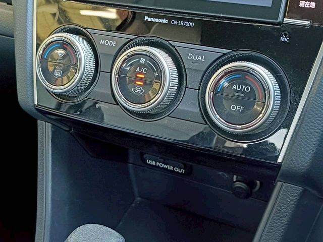 SUBARU IMPREZA SPORT HYBRID 2015 Image 31