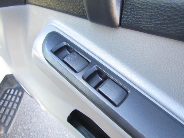 MITSUBISHI CANTER 2018 Image 31