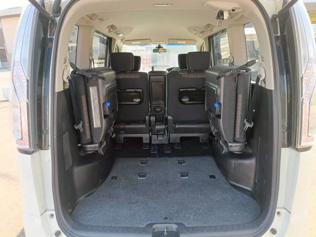 NISSAN SERENA  S-HYBRID 4WD 2015 Image 31