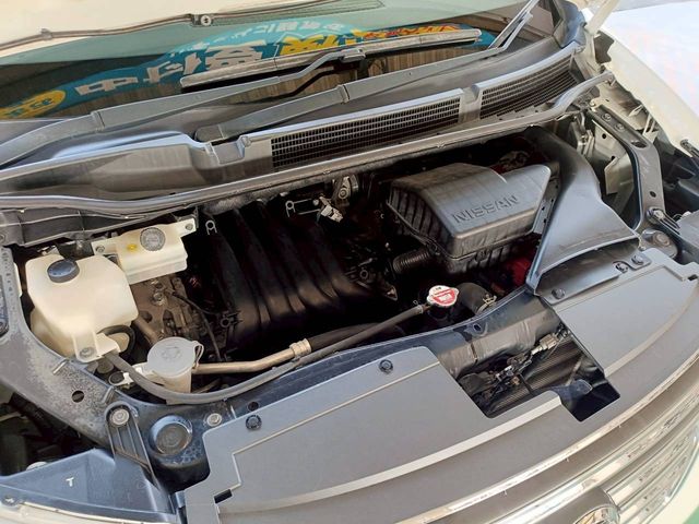 NISSAN SERENA  S-HYBRID 4WD 2015 Image 31